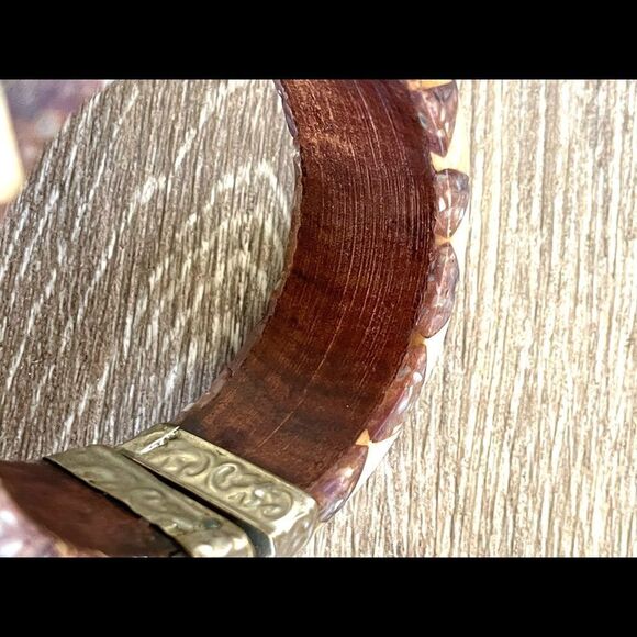 Wood bangle bracelet - Picture 8 of 9